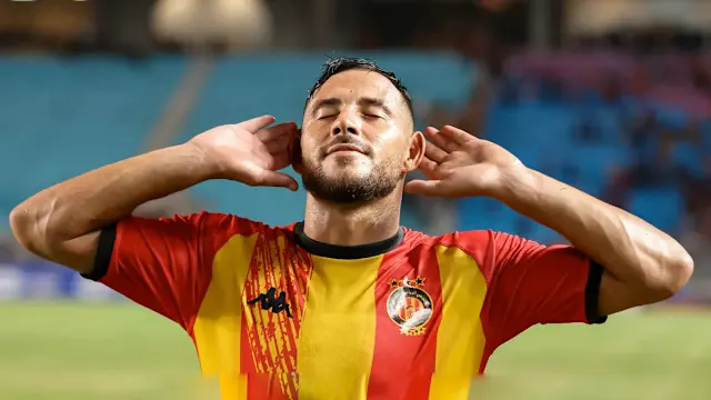 إيقاف يوسف بلايلي سنة كاملة: 5 حقائق خطيرة تهز مسيرة النجم الجزائري